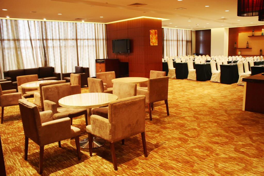 Holiday Inn Suzhou Youlian Экстерьер фото